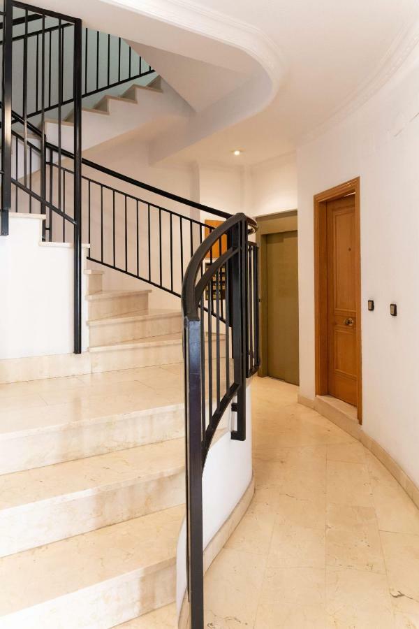 Appartement Jonas 1 *